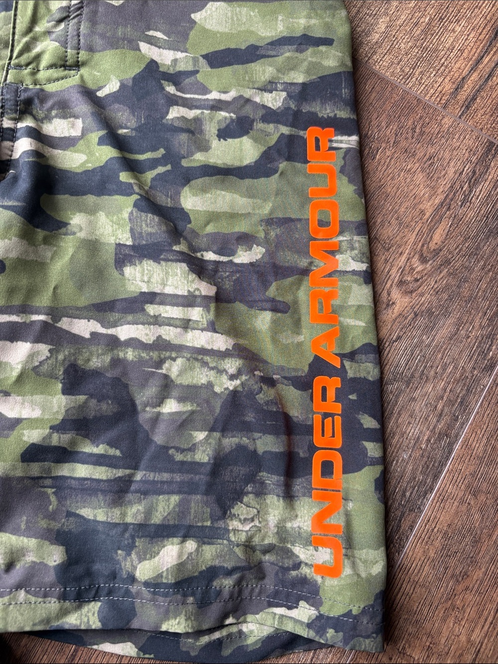 Under Armour Boys Camo Swim Shorts with Bright Orange Accents - Picture 2 of 6